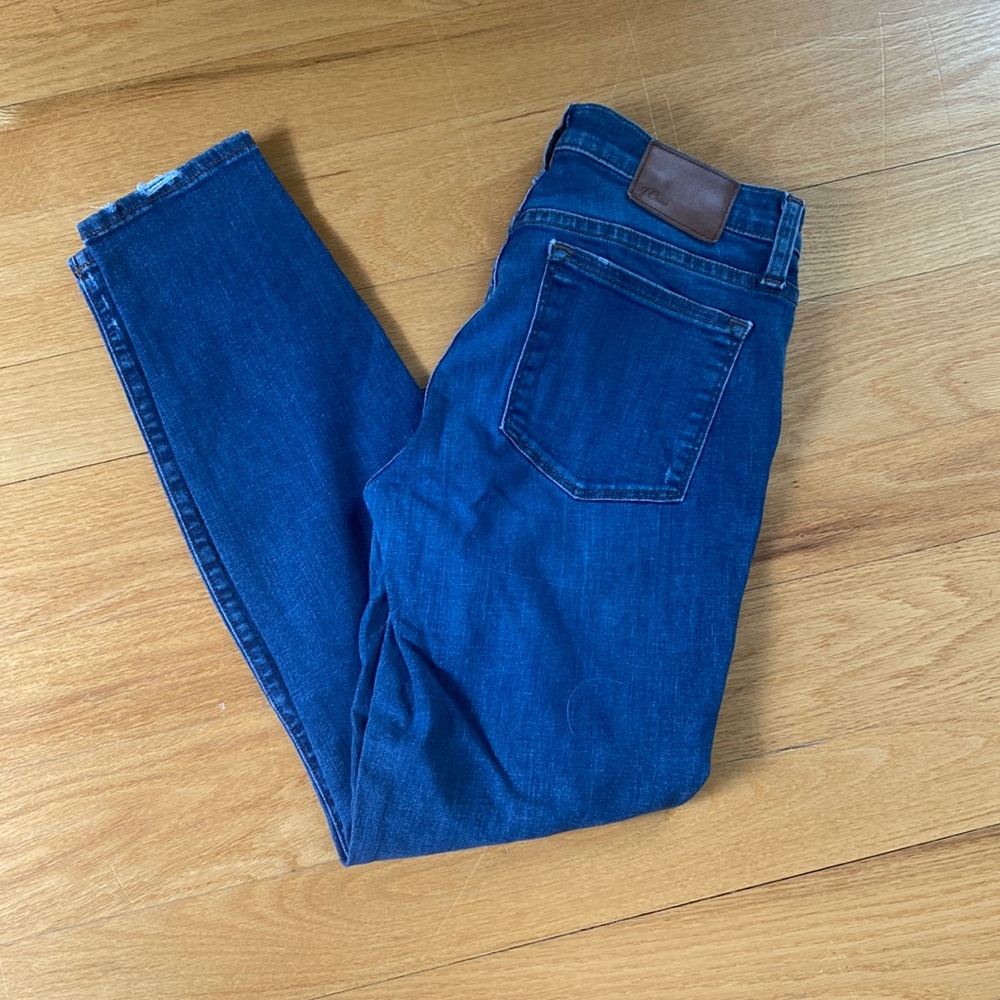 J. Crew Toothpick Size 28👖Jeans, Frayed in some spots. Soft lightweight denim.